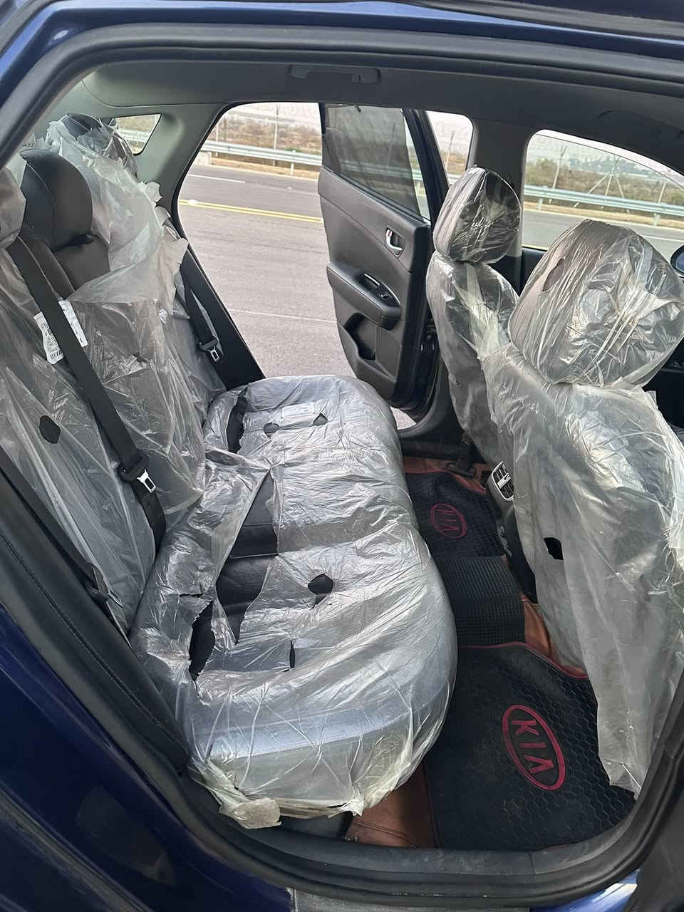 السلام عليكم 
للبيع فقط 
كيا اوبتيما موديل 2017
مكينه 2000 توربو ✈️
المواصفات فوول عدا الفتحه 
رقم بغداد بأسمي تحويل مباشر 
حادثها جاملغ وبنيد 
3 قطع صبغ والبنيد يحتاجله بولش للتوضيح
ماشيه 89 الف ميل
السعر 130 وبيها مجال قليل مكاني بغداد
***********
