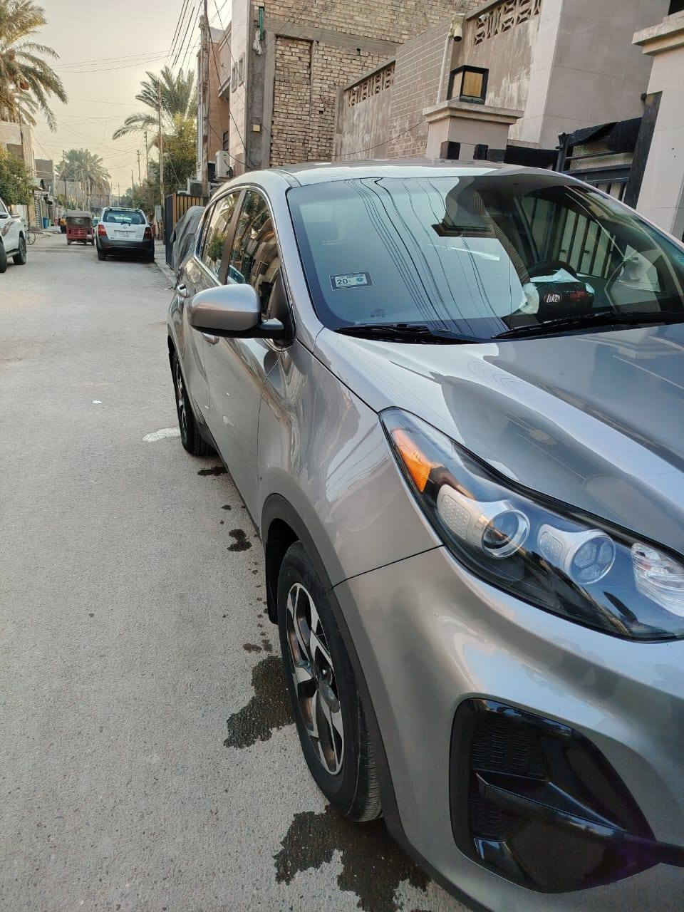 السلام عليكم
كيا سبورتج 2021 أمريكي بدون ايرباك
السيارة جديدة و حلوة اومابيهة اي نقص
ماشية ٧٠ الف
مكان السياره بغداد الدوره حي المعلمين ***********
السعر ١٧٥
صور الحادث موجوده بالمنشور
