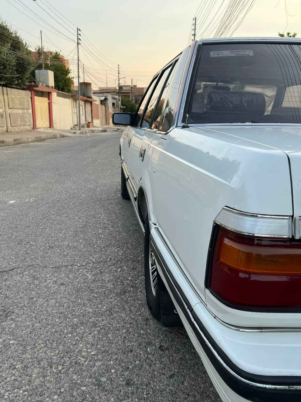 سلام عليكم 
سوبر موديل ٨٤كير مكينه بلادي شرط  السياره بدون ضرر غرفته حلوه طخمه نظيف تايرات جديده كهربائيه كله شغله 
سعر ٧٠ وبيه مجال ***********
