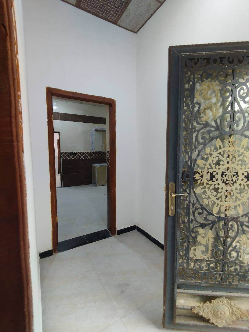 #اسعد_الله_اوقاتكم_بكل_خير⁉️👋🏼

دار سكن للبيع بناء 2025

#المساحه 200 متر 👍 

#جنس_العقار :: طابو زرعي موفوض 

#العنوان :: البصره شط العرب الجزيرة الفيروزية 
#يحتوي البيت على ثلاث 2 غرف منام كبار
و ديوان
و مطبخ و صاله
و مناور عدد 1
و صحيات داخلي وخارجي  و وطارمه

#البيت جاهز من كلشي تستلم البيت عنده المكاتبه
كامل من مقطوره و كيزر و ماطور
جيب اثاثك و اكعد
و الف عافيه الي ياخذه

جميع الخدمات متوفره ماء كهرباء ومدارس 
#السعر ((  92مليون  وبي مجال 
#للاستفسار الاتصال على الهاتف 📳📞
س📳((***********))محمد ابو حسن الربيعي ☎️📞 شط العرب, البصرة
