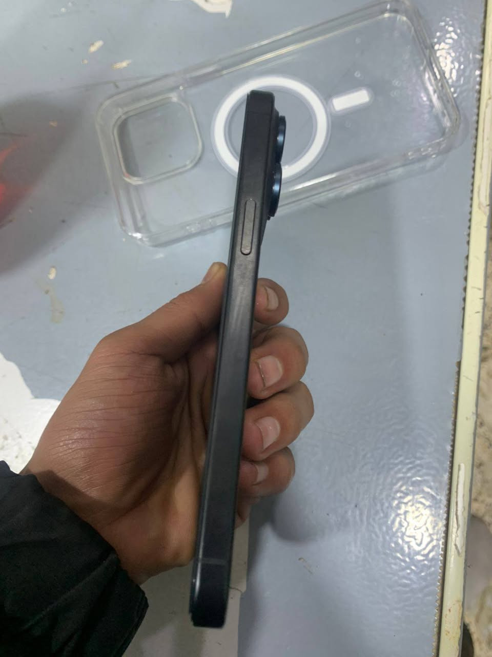 سلام عليكم ايفون 15 بروماكس ذاكره 256 بطاريه 97 جهاز جديد كلش كامل ملحقات سعر ب مليون و 100 وبي مجال *********** واتساب
