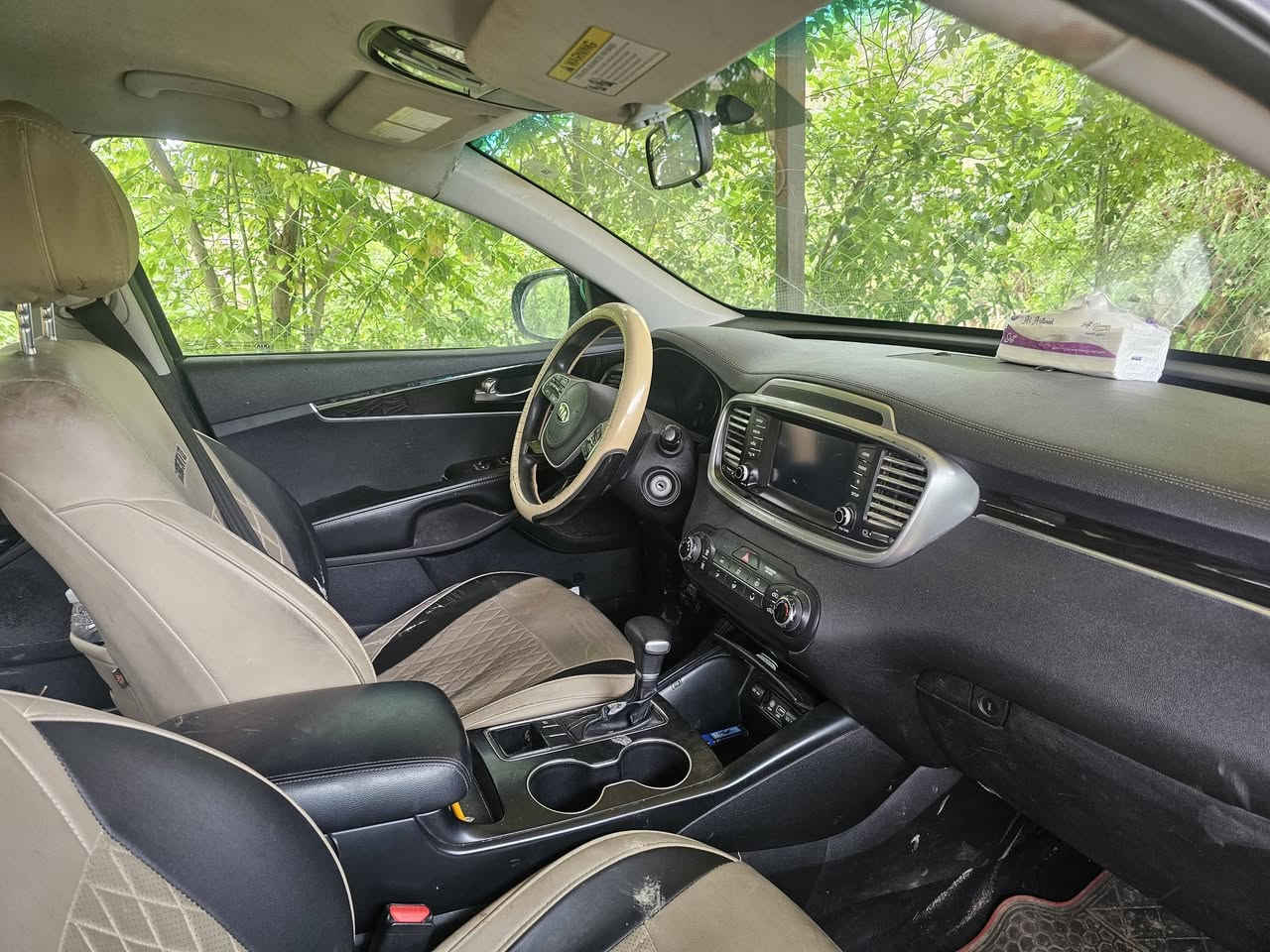 سورنتوا 2020
وارد أمريكي كلين
***********
***********
ارقام صاحب السيارة 
غير متواجد على فيس 
مكان السياره كربلاء طويريج
