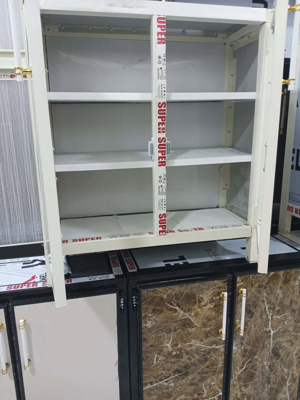 تم وصول وجبة جديدة من ألاثاث الى مجمع السيد عمار ألعنوان تكريت مجاور المحكمة القديمة وكاتب عدل للأستفسار
***********
