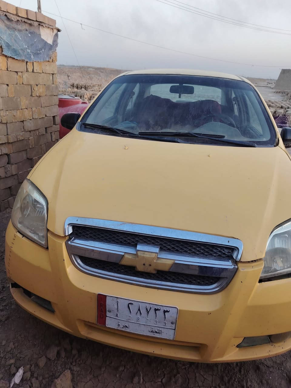 سلام عليكم 
افيو موديل 2010بيها جاملغ مبدل بدون دواخل مكينه بيها خيط بخار كير كفالة 
رقمها نجف سنوية ل 2027 مكان السيارة الديوانية 
رايدها 40وبيها مجال 
***********
