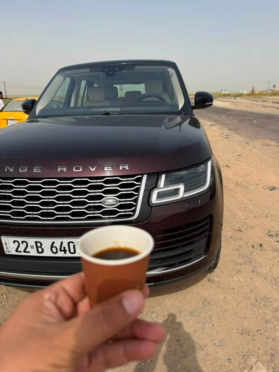 للبيع range rover فوگ اوتوبايغرافي موديل ٢٠١٩
السيارة وكالة سردار مواصفات hse 
مكفولة كفالة عامة من الضرر والصبغ والبارد 
ماشية ٩٢٠٠٠ كم / رقم دهوك . 
السعر 420 ورقة وبيها مجال . 
للتواصل المراسلة او الاتصال بالرقم *********** -
