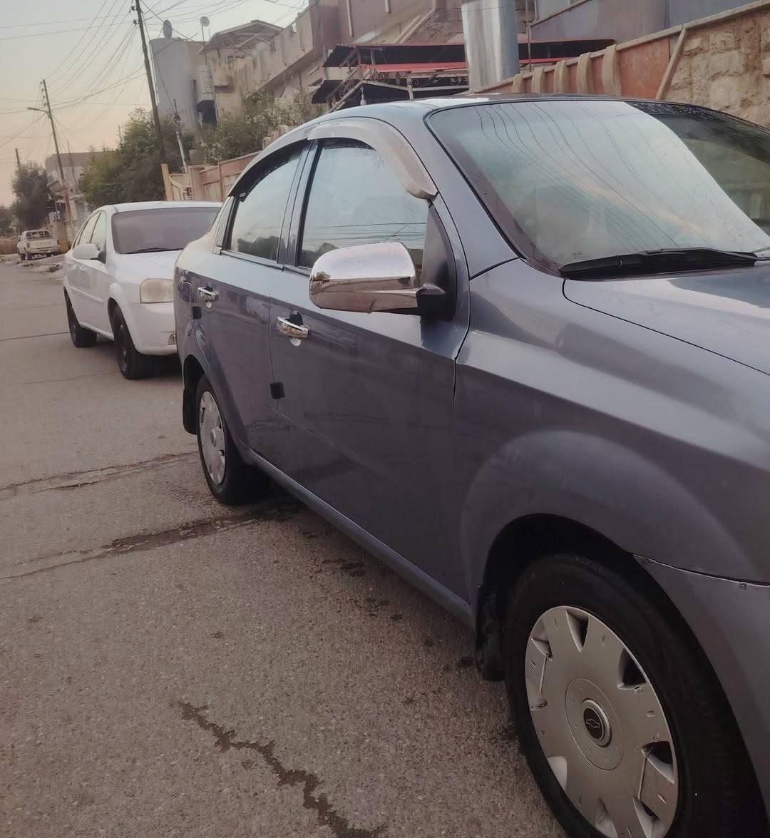 افيو للبيع موديل 2007 كير عادي
صبغ فقط الجاملغ الامامي بدون دواخل 

 بيها كوبون بانزين والسيارة اني شرعيها

السعر 67 

***********
