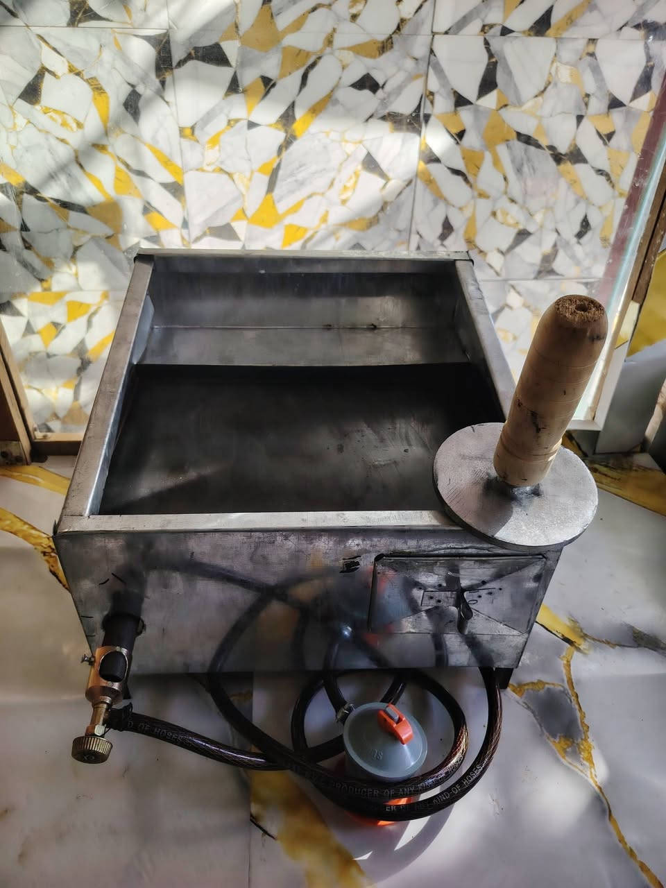 شواية بركر للبيع جديده مستعمله يوم واحد السعر 35 الف
تواصل ***********
