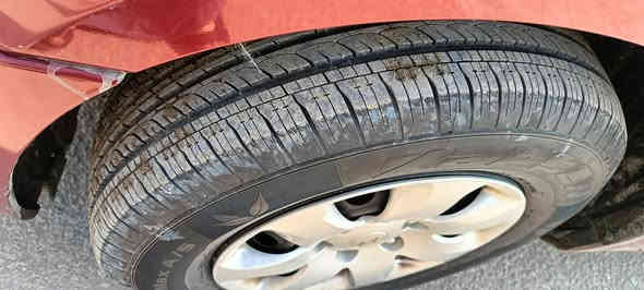 انتروج 2007 جاملغ أمام فقط والباقي كفاله تكم لغود شواصي كفاله جرد مابيها أبد مكينة كير حداديه مشتغلها نفض كله جديد تبريد تخم تاير اليوم شادلها بيبان كهرباء شغاله عاللمس سياره متعوب عليها السعر 120 للاتصال *********** أو ***********
