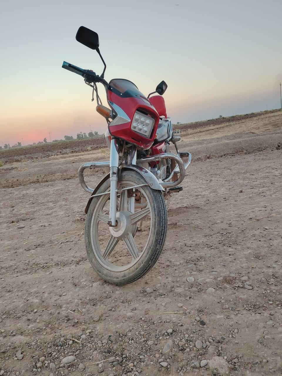 ماطور جني للبيع موديل 2019 كهربائيات سلف كله شغاله السعر 400 رقم المبايل ***********
