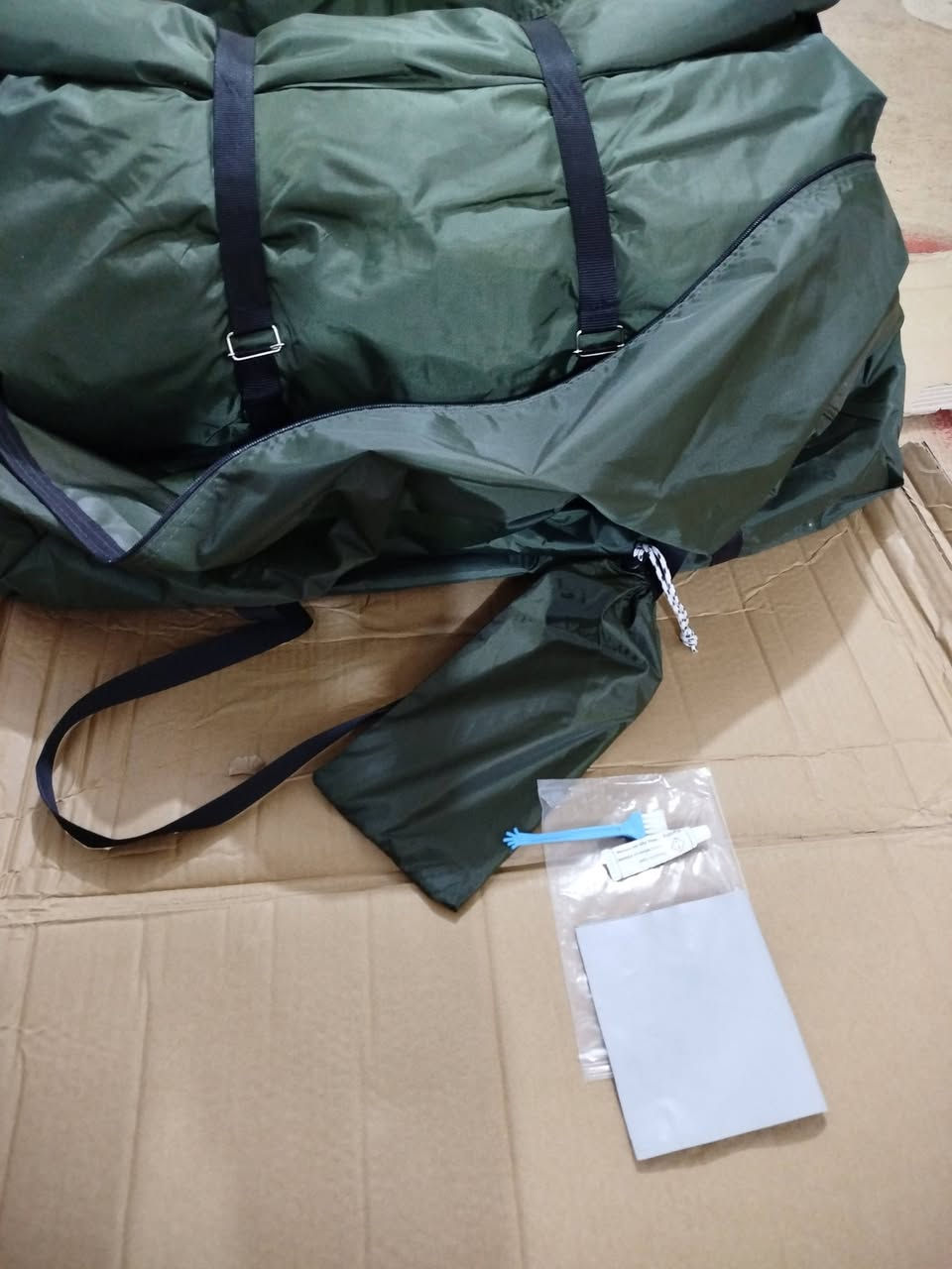 خيمه نفخ عملاقه لون زيتوني 
وزن 19 كيلو 
مزاد يم اعلى سعر


**إذا كنت صاحب هذا الإعلان وتريد حذفه لأي سبب، رجاءا أرسل رسالة إلى الدعم الفني**