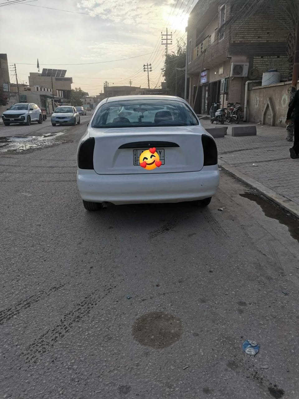 اسلام عليكم دايو لانوس موديل 2001رقم بغداد بأسمي تحويل ثانيوم شاشه +تبريد + سستم سماعلت كير عادي *********** رقم الهاتف  سعر 36 وبيها مجال  المكان بابل
