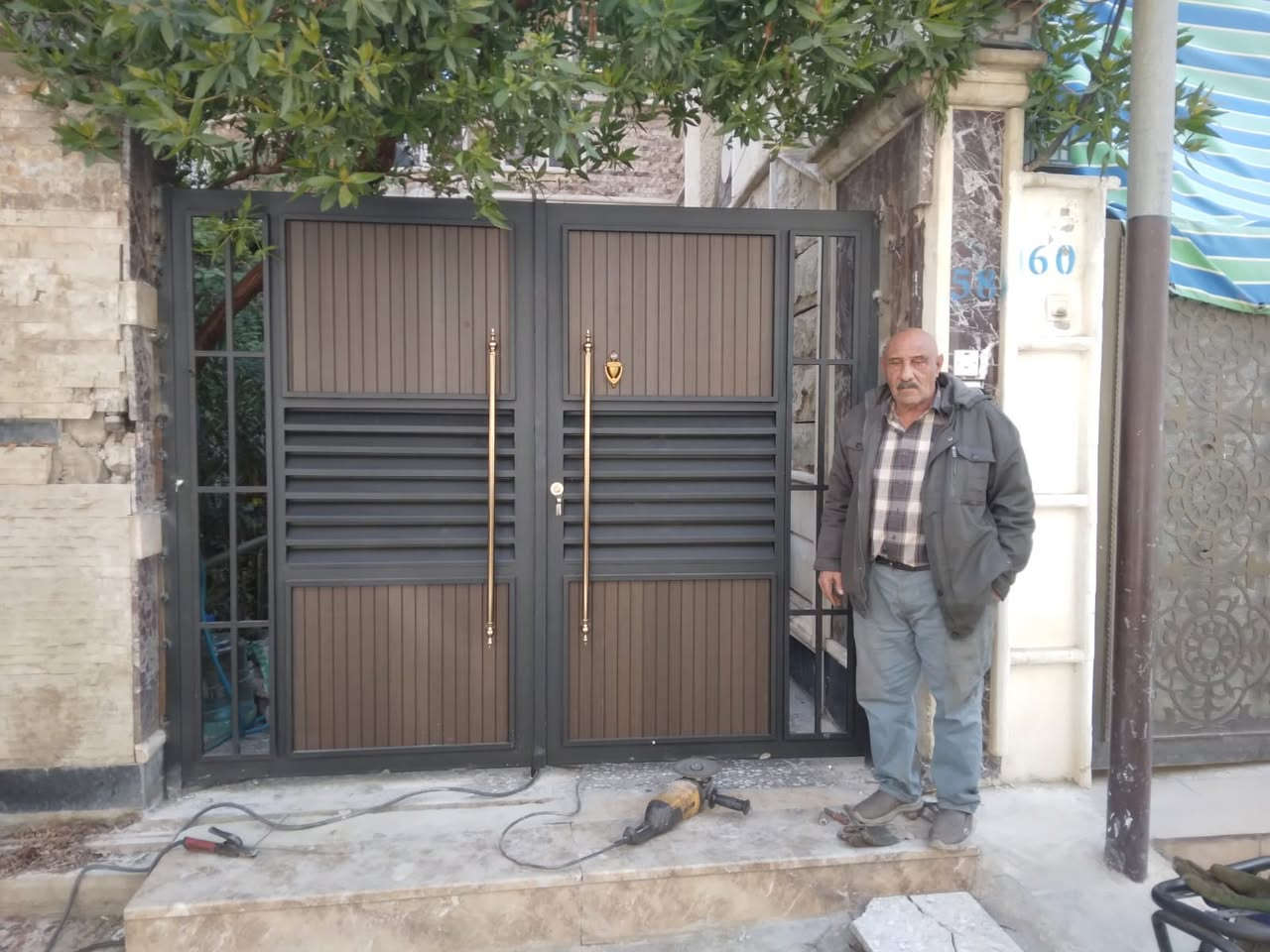 🔧 عرض لفترة محدودة
خصومات على جميع أعمال الحدادة
شغل نظيف وأسعار منافسة
📩 للحجز والاستفسار ***********
