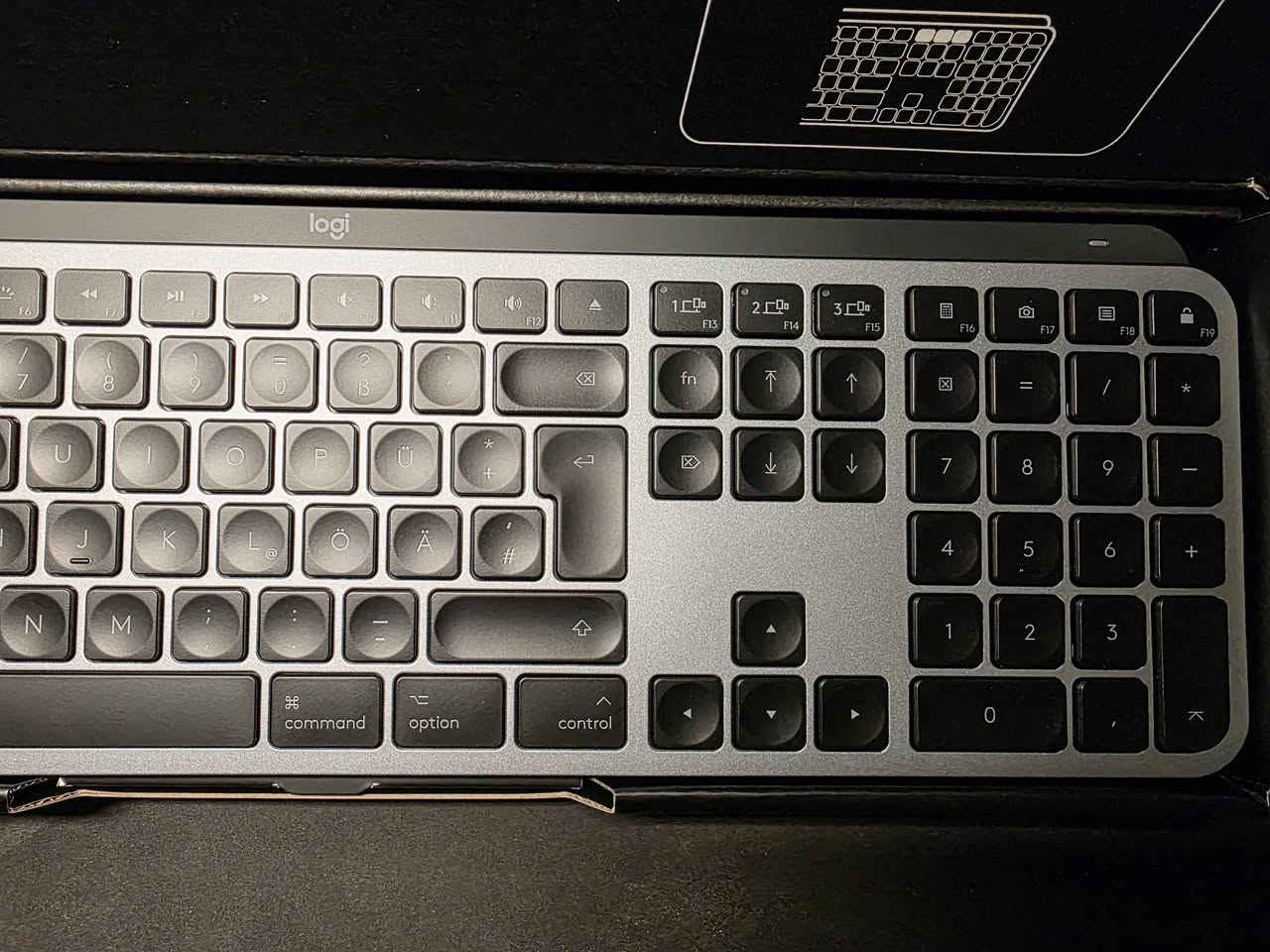 كيبورد ام اكس كي لوجتك mx keys Logitech  اصدار الماك 
قطعة جديدة مفتوحة للفحص فقط كاملة الملحقات من دنكل وكيبل السعر ١١٠ الف توصيل بغداد ٥ محافظات ٨ بغداد, العراق


**إذا كنت صاحب هذا الإعلان وتريد حذفه لأي سبب، رجاءا أرسل رسالة إلى الدعم الفني**