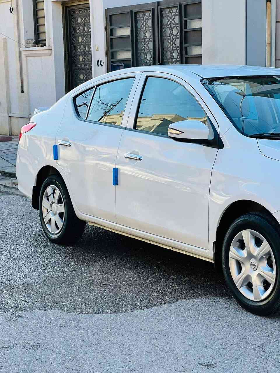 سني هندي موديل 24
ماشية 59 الف
بيها بارد شوي بالجاملغ الامامي واضح بالسونار
قطعتين تبريد
المري اشاير
السعر.   120 ورقه وبيها مجال قليل
رقم الهاتف  ***********
