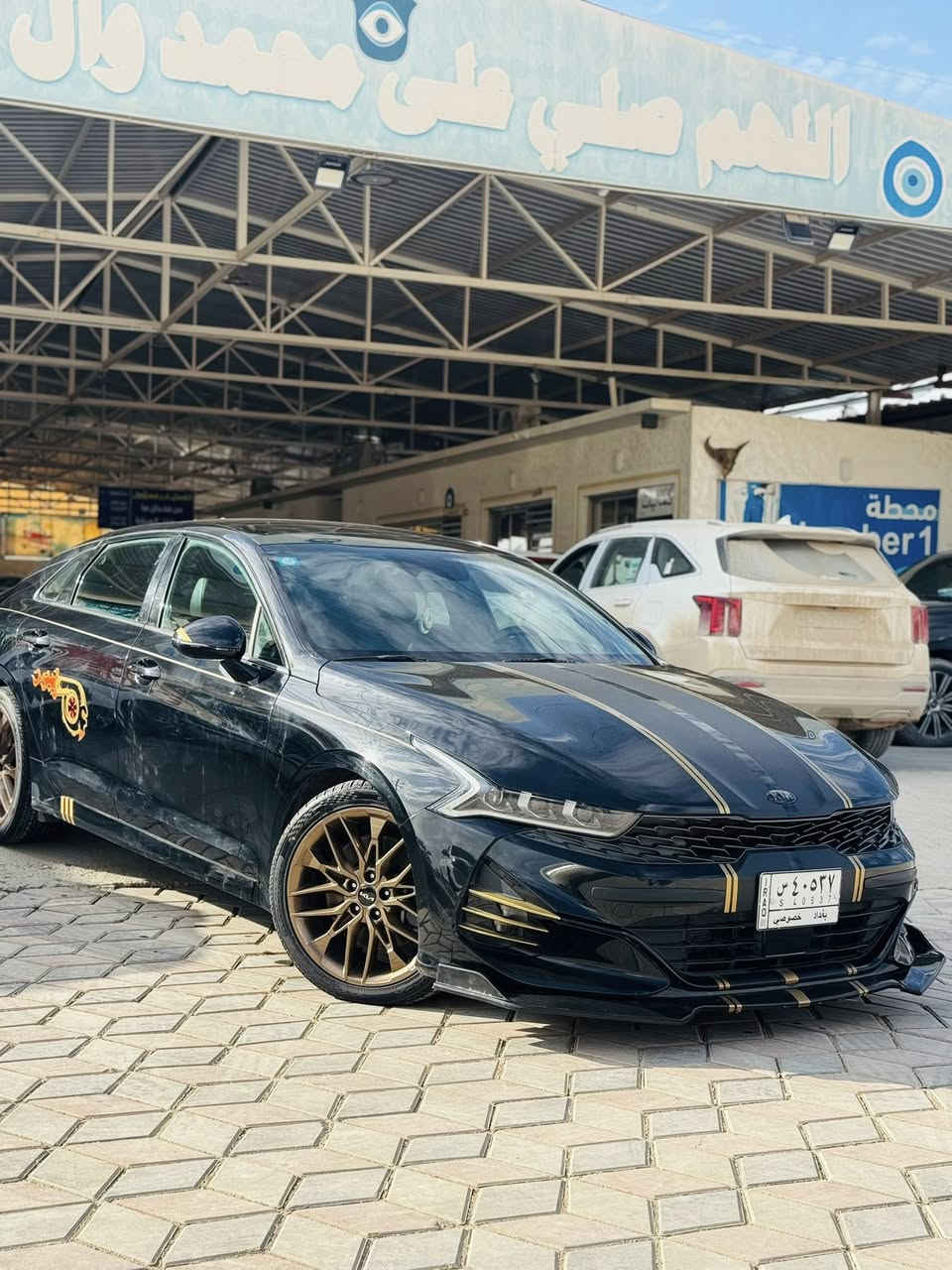 K5 gt
فول مواصفات السيارة ومحرك وكير وحدادية فول نضافة ولا برغي مفتوح بيهن بعدهن بحالة الوكالة سيارة جديدة حرفياً ونضيفة 
بانوراما 
تبريد ثلج مناخ منفصل للسائق والراكب 
دشبول ولا شخط ولا مفتوح 
تبريد وتدفئة كشنات وتدفئة ستيرن 
خزن ميموري للمقاعد 
سستم صوتي boss
رادارات امامية قيادة ذاتية ومثبت سرعة ذكي 
تشغيل عن بعد وفتح صندوق عند الاقتراب 
اوتو هولد + سايد بريك الكتروني 
لايتاتها جدد جدد وقويات كلش 
سيارة بصمة و كاربلي ومودات تغيير القيادة بيها سبورت بلس يجي فقط بالجيتي 
جام السيارة مدعم بطبقة السولو كلاس للحماية من الشمس من الوكالة 

سيارة جديدة بكل معنى الكلمة. 
للاستفسار على السعر تواصل مع الرقم ***********
