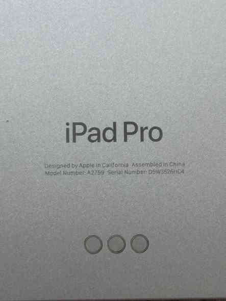 IPad Pro M2 (4th gen)
iPad pro M2 (4th gen)

لون ابيض 128GB

مع قلم Tp9

و كفر greenlion

وجميع ملحقاته

للتواصل واتساب ***********
