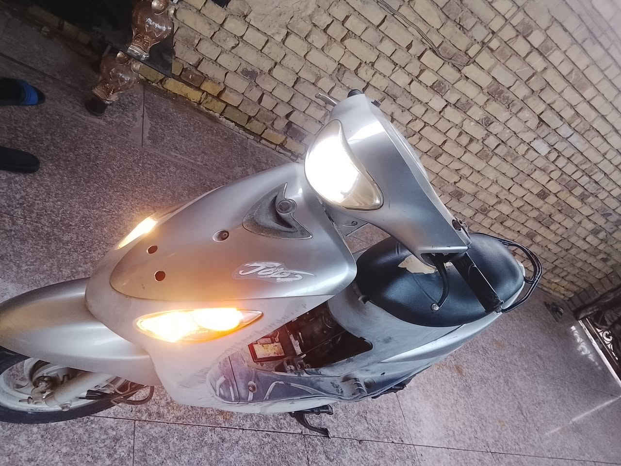 سلام عليكم دراجه لل بيع ماكس منغولي كفالة عامه من مكينه و كلشي بوشه49بلاد رمبه دراجه مالت جناي مداريها فول سعر840بيها مجال حق جيه رقم اتصال ***********
