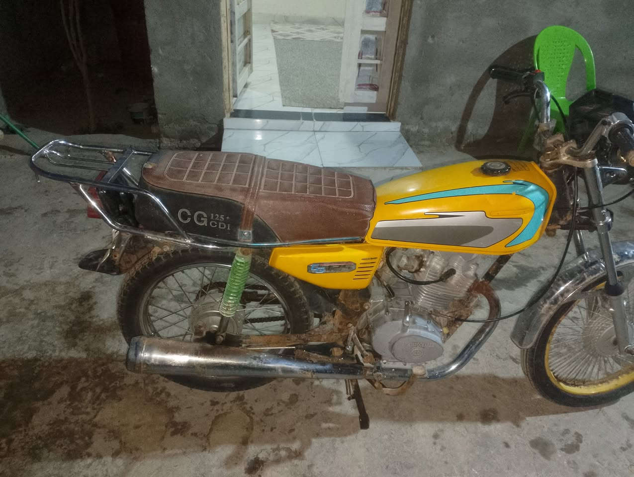 سلام عليكم دراجه للبيع موديل2015كلك السعر 350وبيه مجال بسيط مكاني الرفاعي للستفسار *********** وخاص مفتوح دراجه خير من الله
