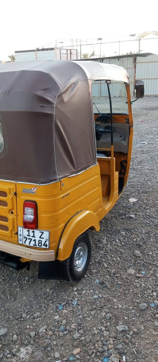 تكتك موديل ١٨ شهر ١٢ دخول ١٩ رقم وسنويه تحويل ثاني يوم
كير مكينة لاتنقيص ولاتبخير كشر لاضربه ولاصبغ تكتك حيل نضيفه تخم تاير دوشمه كامله مكمله كبل لشارع

مكاني بغداد الغزاليه  
***********
