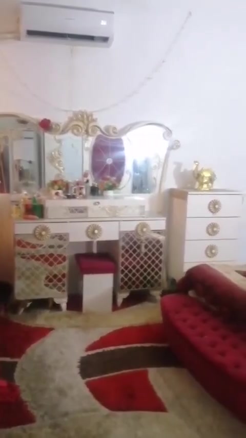 يالله توجد غرفه خشاب تركي السعر 800مع المجال


**إذا كنت صاحب هذا الإعلان وتريد حذفه لأي سبب، رجاءا أرسل رسالة إلى الدعم الفني**