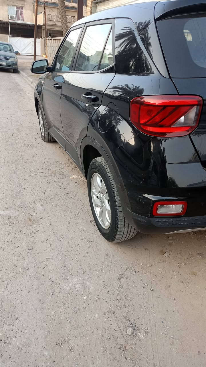 السلام عليكم للبيع فينو 2022امريكي بيه صبغ بنيد وحافه الجاملغ سياره جاهزه من كل النواحي شاشه جبيره رادار مواصفات نص فول رقم اربيل الجديد السعر 118وبيه مجال بصيط مكانهه العامريه ***********
