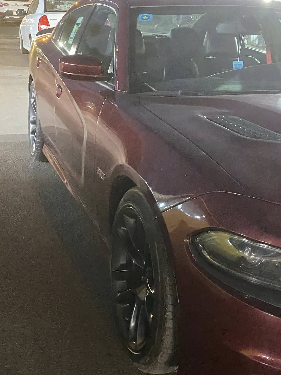 السلام وعليكم جارجر 2021 سكات باك اصل 6400 مكينه كير كفاله بيه قطعتين صبغ وبارد للاستفسار واتساب او   السعر 195 وبيه مجال ***********
