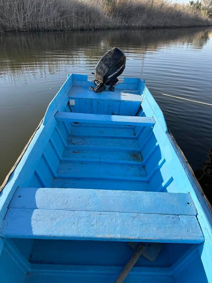 سلام عليكم كاتوره للبيع الطول 6متر العرض 140س مكينه مركري50 مكينه مامفتوحا الكير مامفتوح  السعر1800عنواني بصره ابو الخصيب ابو مغيره رقم الهاتف ***********
