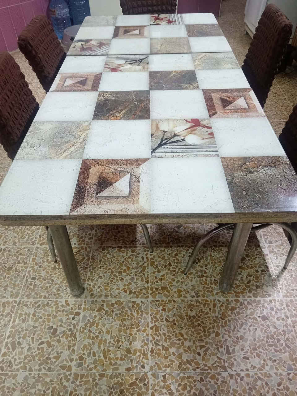 ميز #للبيع السعر ٧٠ وبي مجال قليل العنوان الموصل حي الصحة الأيسر قرب محطة تعبئة الحاصود خمس كراسي
تواصل خاص تابع حسابي ليصلك كل ماهو جديدي #حسابي الوحيد والرسمي غير مسوؤله عن باقي الصفحات العندو اغراض نظيفه وسعر مناسب يدز صورها خاص ابيعه الو بعموله بعد البيعه


**إذا كنت صاحب هذا الإعلان وتريد حذفه لأي سبب، رجاءا أرسل رسالة إلى الدعم الفني**