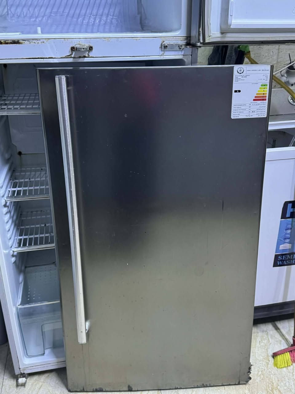 عندي ثلاجه للبيع محوره الفوك مجمدة والجو ثلاجه بيها مشكله وحده انو الباب واكع حجم ٢١ قدم جنن والله بس لان ما عندي احد يصلحها حبيعها سعر ١٥٠ وبيها مجال عنوان كوفة


**إذا كنت صاحب هذا الإعلان وتريد حذفه لأي سبب، رجاءا أرسل رسالة إلى الدعم الفني**