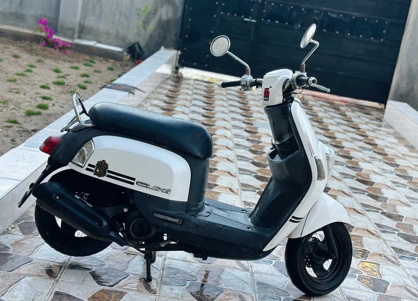 السلام عليكم 
بوليسي رمبه 
صارله اقل شهر من طلعته 
وصل معرض موجود 
نضافه ١٠٠٪؜ كله بلاد اصل 
مكفوله كفاله عامه
مماني بابل مركز 
الشراي يتصل
 ***********
