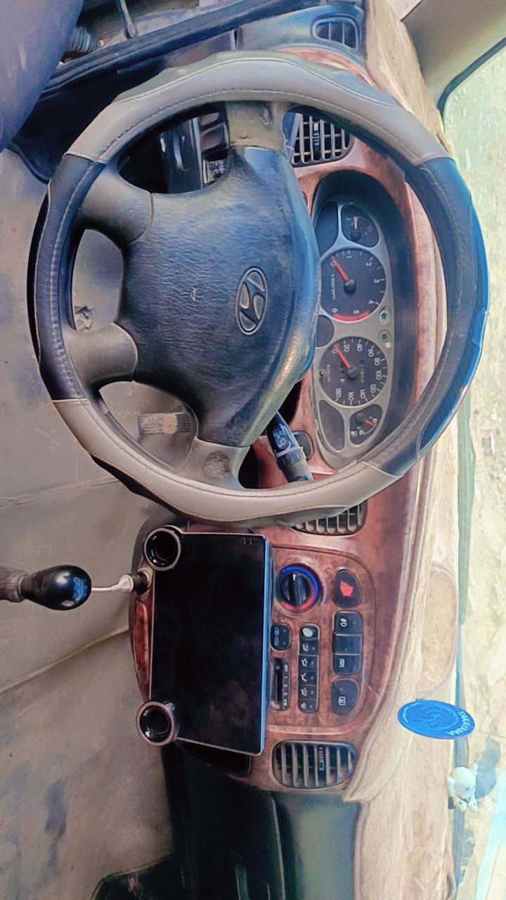 السلام عليكم استاركس للبيع موديل 2000 كاز كير عادي بغداد خصوصي
السعر:85$وبيهة مجال للطيبين 
***********
