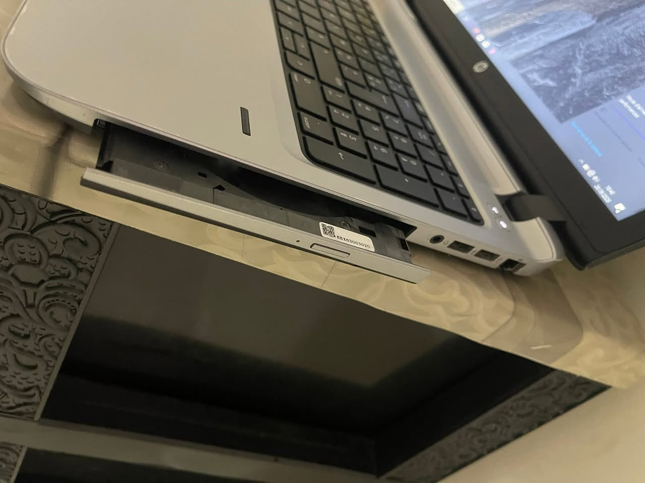 HP probook 450 G3

✅Cpu : i5 6200U
✅Ram : 08 Go
✅Nvme : 256 Go 
✅Ecran :14" fullhd
✅Clavier :Azerty
✅Graveur dvd 
✅Batterie :3H 
✅Chargeur Dvd 
✅État :10/10

Produit européen 🇫🇷🇫🇷🇫🇷
Livraison 69 Wilaya
Whatsapp :0542783199


**إذا كنت صاحب هذا الإعلان وتريد حذفه لأي سبب، رجاءا أرسل رسالة إلى الدعم الفني**