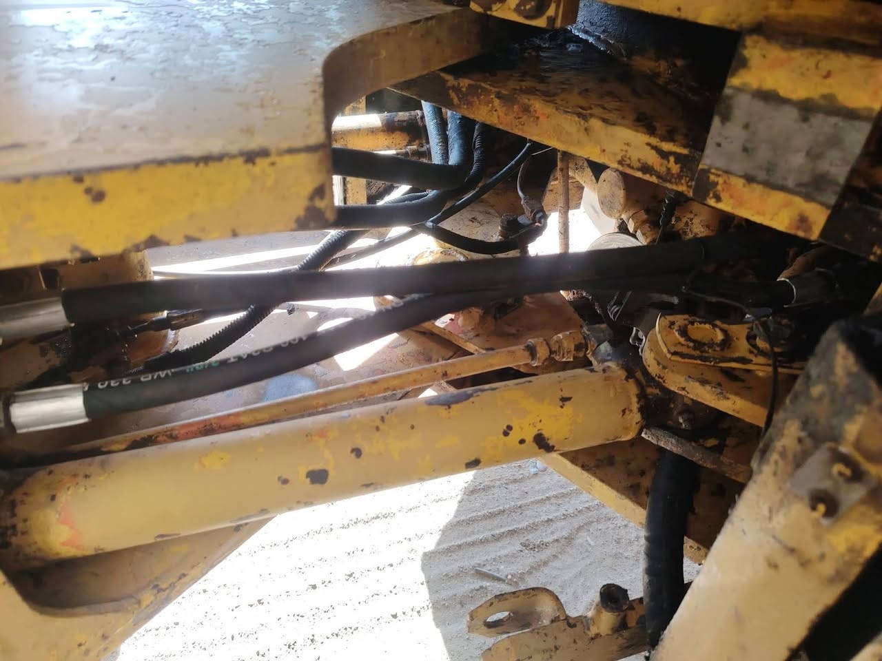 للبيع شفل كوماتسو 🇼​70 موديل 97 بلادي باسمي رقم انكليزي بغداد سنويه 29 كهربائيات كير اكسلات شواصي كله مكفول المحرك بيه بخار بدون تنقيص
مكان: بغداد المنصور 
السعر: 130 وبيه مجال للشراي 
رقم 📱:***********
