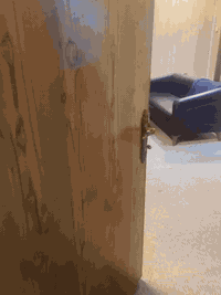 شقق ومكاتب ليجار ماثثه وغير ماثثه العنوان كراده سده العرصات التواصل على الرقم *********** بدون دلاليه من رخصت الدمن
