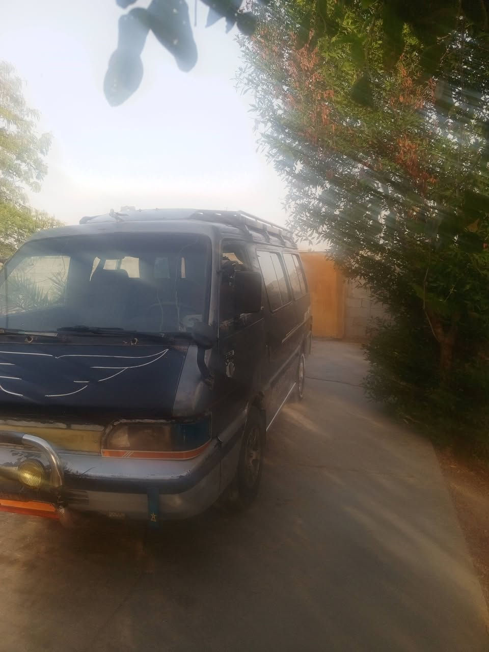 سلام عليكم كيه بسته لبيع رقم بغداد موديل 93وتسعين مكاني بغداد ابو غريب رقم الهاتف ***********
