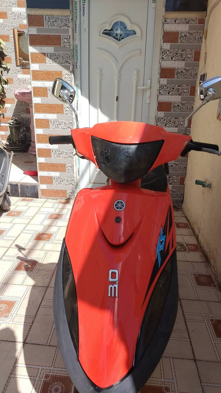 سلام عليكم شباب دراجه للبيع ماكس عدله دراجه بس ولفات مفتوح بيه جديده حاويه سعره 400وبيه مجال شرايه يتصل علا رقم ***********
