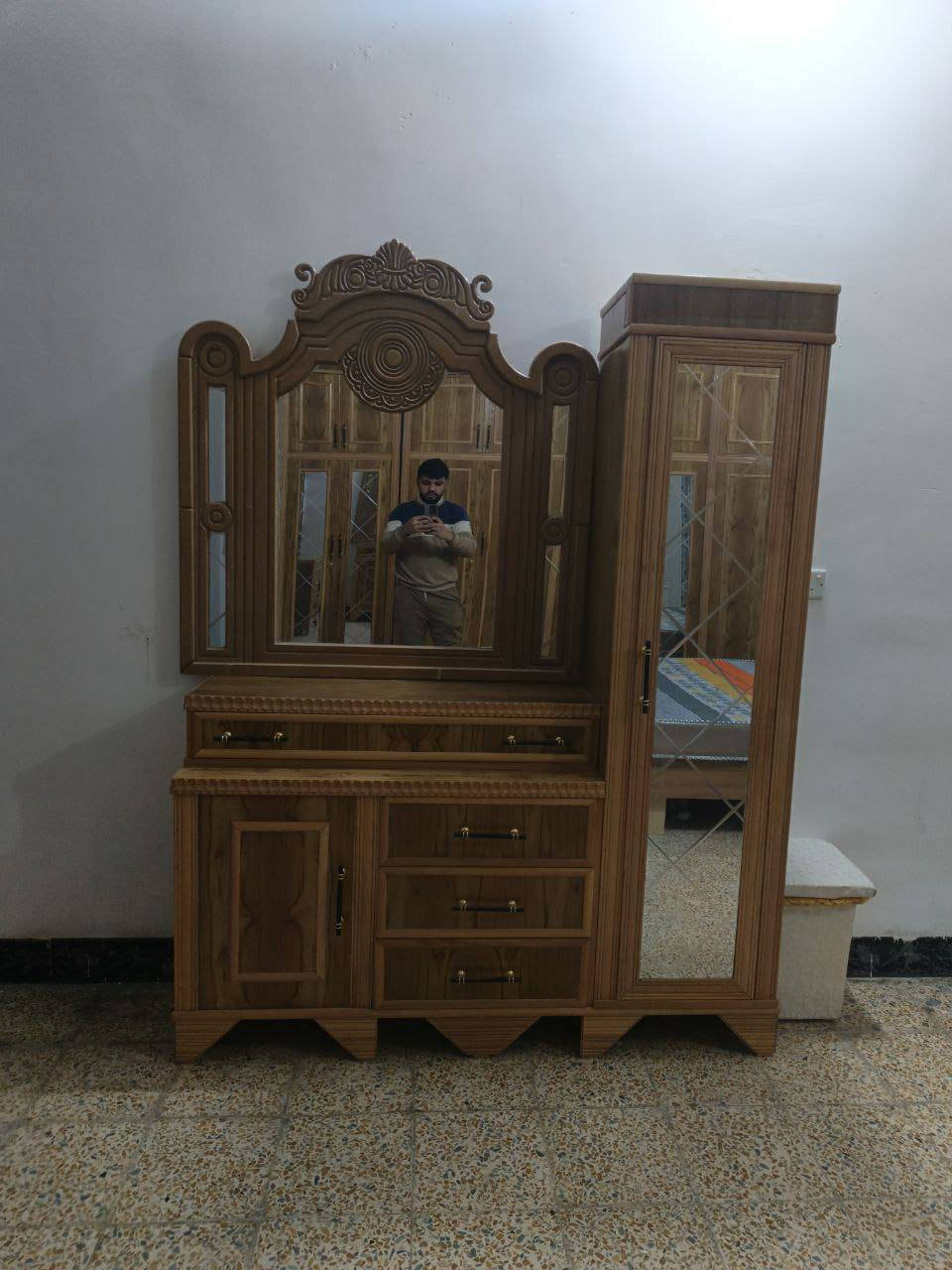 بالتقسيط بالتقسيط بالتقسيط غرف نوم بالتقسيط وبدون مقدمه
جميع انواع غرف النوم الصاج (نقدا) و (بالتقسيط) على 18 شهر بدون مقدمة
يوجد نظام استبدال الغرفة المستعملة بغرفة جديدة و الاتفاق على الفرق
العنوان الموصل الايمن الصناعة القديمة اليابسات بالقرب من جامع ابو زعيان
يوجد فصال حسب الطلب
***********يوجد واتساب
***********يوجد واتساب
المشمولين بالاقساط جميع الموظفين والمتقاعدين وابطال الداخلية والدفاع  والوريث على مصرف الرافدين حاملي بطاقة الماستر كارد
