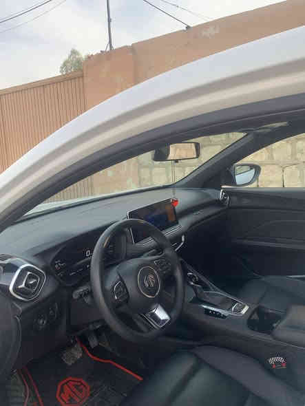 MG GT 2025
رقم دهوك بأسمي شرط التحويل 
كلين تايتل كفاله عامه بدون ضرر بدون صبغ
فول مواصفات   
مراوس فقط 
استفسار خاص أو ***********📞
