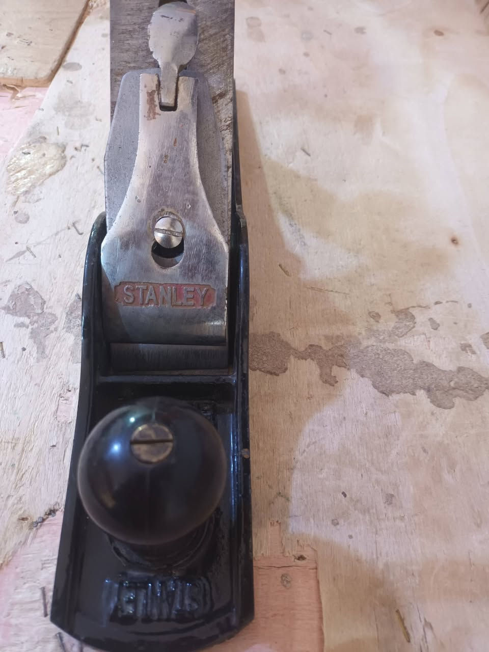 من رخصة الادمن المحترم رندة انكليزي قياس ٥ نظيفة حيل  *********** يوجد توصيل بغداد ومحافظات
