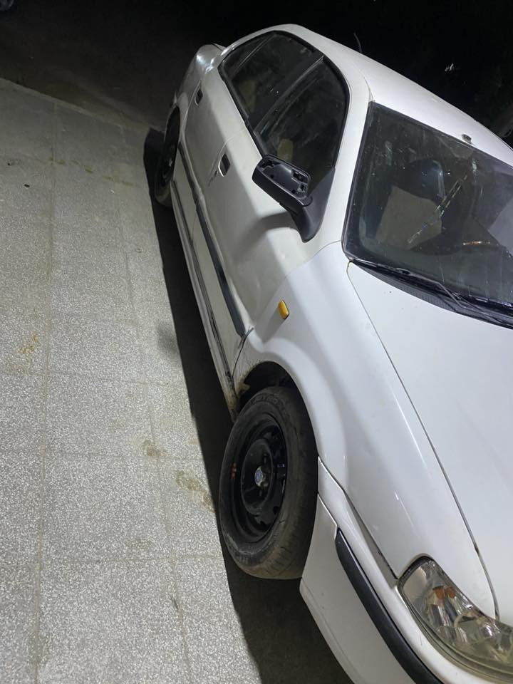 سمند للبيع رقم بصره سنويا ضايعه ماندل راعيها ابيع كوم حديد كلشي ماعرف عنها مكينه وكير مكفولات حداده طوبه سياره جاهزه مابيها اي نقص سعر ب25 وبيها مجال مكانها بصره ***********
