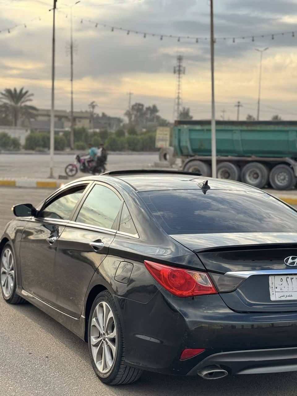 السلام عليكم سوناتا 2014
فول مواصفات للاخير 
ماشيه 85 m الف حقيقي 
محرك 2.4
فتحه 
بصمه 
كشن كهرباء 
كشنات هيتر 
اشاير بلمري 
داخل مخمل وجلد 
شفتات ستيرن 
بيها الجاملغ الامامي وال باب الخلف السايق صبغ وملاحضات بسيطه بارد 
محرك كير كفاله مال شركه مابيها اي مشكله 
رقم بغداد باسمي 
السعر ١١٢ وبيها مجال بسيط 

مكانها مركز الحله
***********
