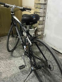 بايسكل رياضي • وزنه ريشة • غيار ٨×٣