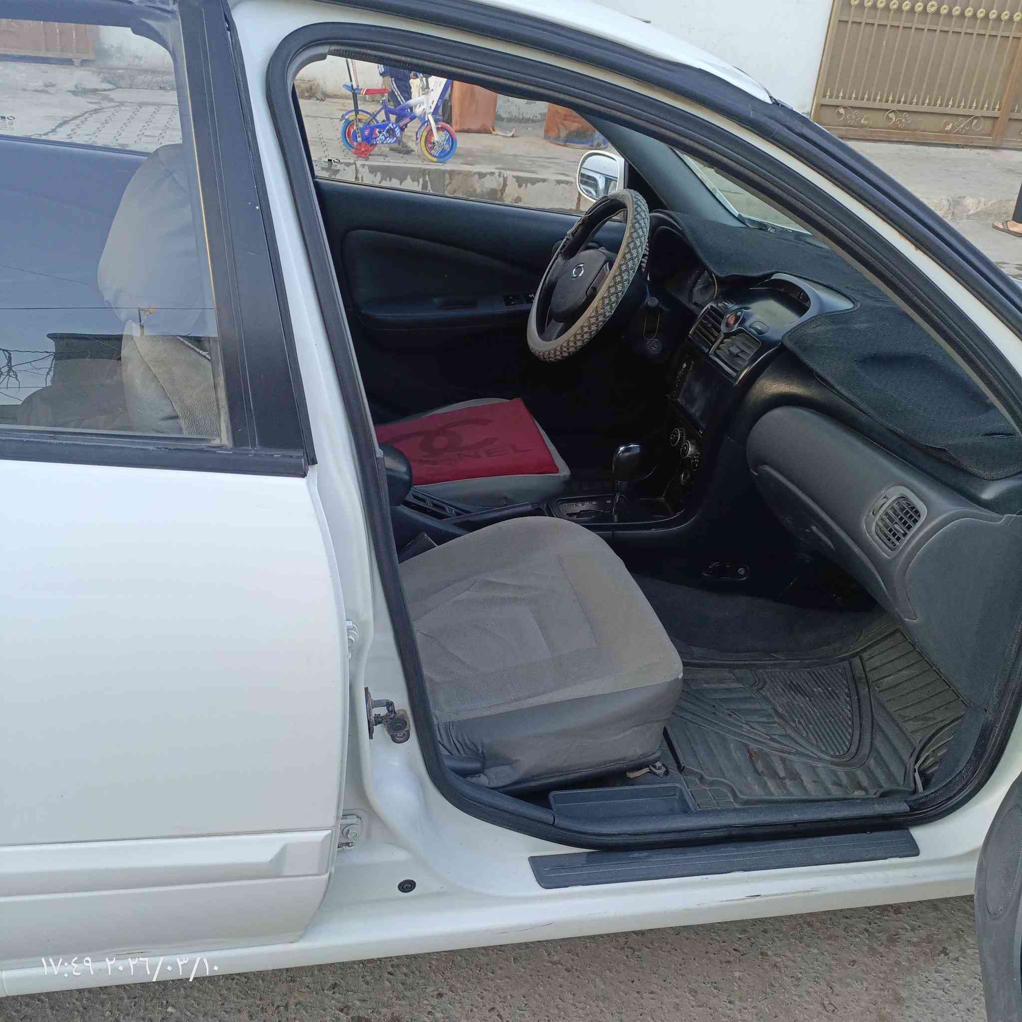 سامسونك صالون 
٢٠٠٩ گير ومحرك مكفولة باسمي تبريد السعر ٩٥ ورقة الشراي يتصل 
***********
٠٧٨١٨٥٨٣٢٢
