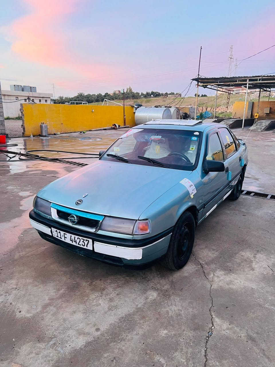 السلام عليكم
للبيع
📌اوبل فكترا موديل 1990
📌لون سمائي 
📌محرك 20 كير محرك شرط الفحص 
📌سنويه وهزه جديده لل 2031 بسمي تحويل ثاني يوم رقم بغداد دولي 
📌صدر امامي خلفي جديد
📌تخم تاير نص عمر 
📌السعر فقط 31 وبيها مجال 
📍مكان السياره تكريت العلم
للاستفسار الاتصال ***********
