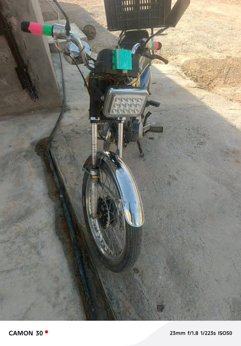 السلام عليكم موطور للبيع السعر 225 وبي مجال لشرايه نص هندر يشتغل ويرهم مراوسه حسب


**إذا كنت صاحب هذا الإعلان وتريد حذفه لأي سبب، رجاءا أرسل رسالة إلى الدعم الفني**