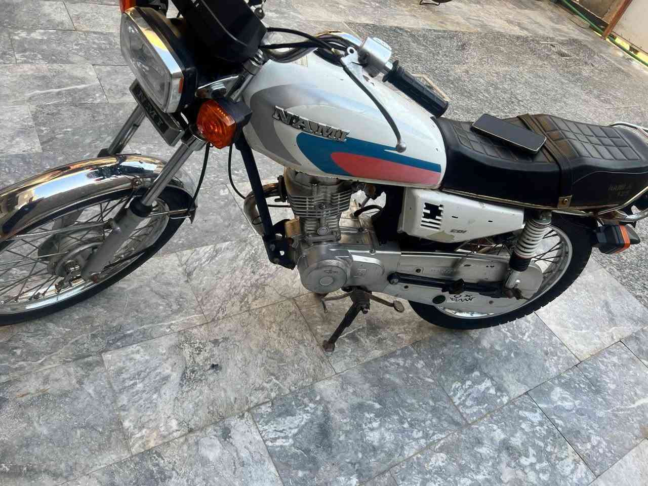 نامي موديل 21 700 وبيها مجال***********
