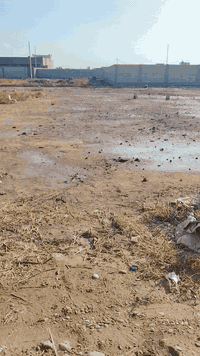 اهلاً وسهلاً بكم.    قطع للبيع مساحة 150 م
المكان بغداد تقاطع النهروان شارع ماركت ابو علي
خدمات ماء كهرباء تبليط مدارس منطقة متكاملة
سعر مناسب كلش بلااااش 
سعر القطعة.  ( 6.) مليون  قفل بدون عملة

مكتب بغداد للعقار ***********
