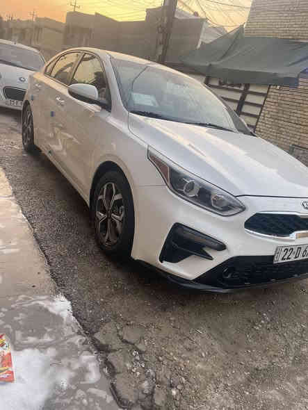 سلام عليكم فورتي 2020
امريكيه حادثه بنيد وجاملغ بدون ايرباك بدون لا لغد ولا شاصي
ماشي 53
رقم اربيل 
نص فول 
السعر 144ورقه وبيه مجال
***********
