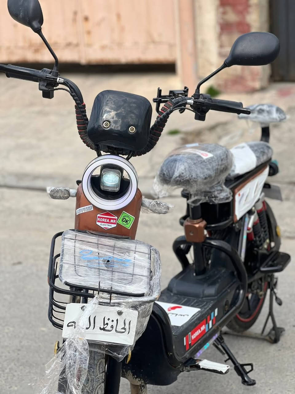 ماطور شحن للبيع kore mr
سرعة99 

5بطاريات

شاشة اطلع ال اعطال وسرعة الماطور والمسافة التمشيها

مسجل اسبيكر

ماطور كلو شغال شرط

+المشاكل!
الجوب الخلفي الصباب مالو داخل لي جوا

+البصمة مال تشغيل ماتشتغل رازم عل مفتاح

سعر225الف وبي مجال


**إذا كنت صاحب هذا الإعلان وتريد حذفه لأي سبب، رجاءا أرسل رسالة إلى الدعم الفني**