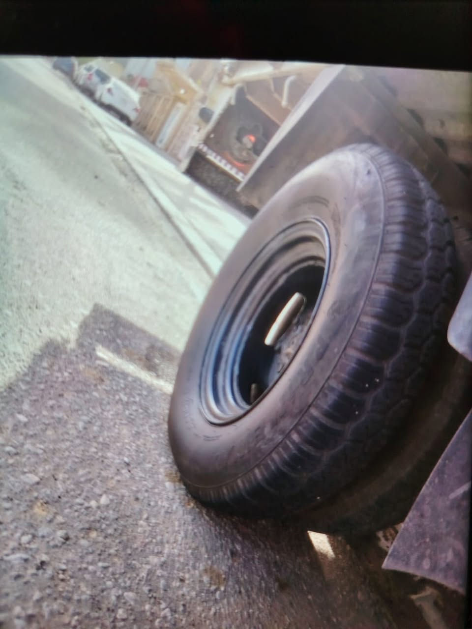 بنكو محرك ٧٠٠١ مديل ٢٠١١ بسمي سنويه ماصاقطه حداديه ومكينه وكير جديده السعر ٩٠ وبيه مجال للشراي مكلف بلنشر رقم صاحب المنشور *********** //***********
